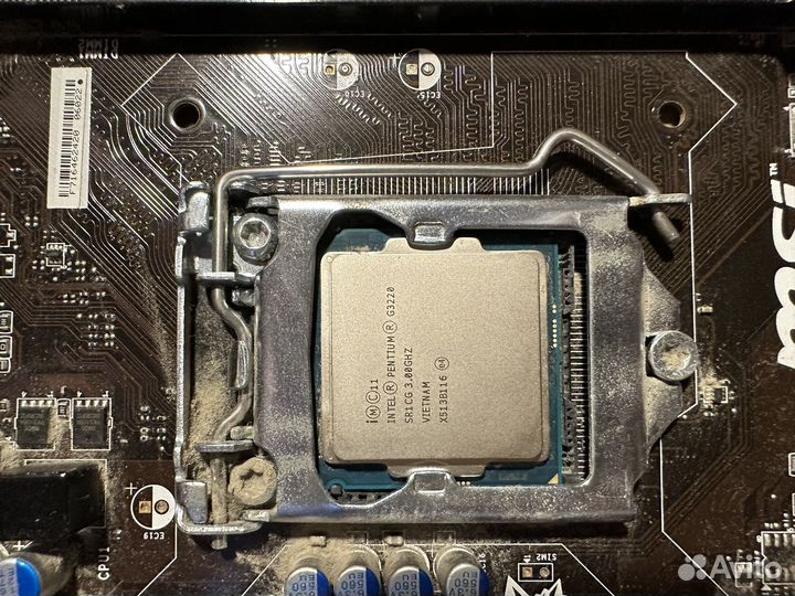 Материнская плата с процессором