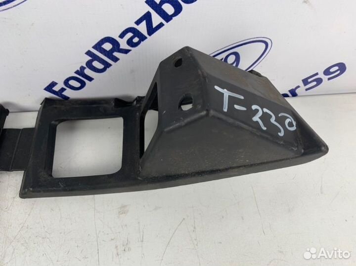 Кронштейн бампера задний правый Ford Mondeo 4 BE