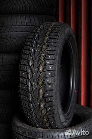 Zmax Winternova Stud III 245/75 R16 111T