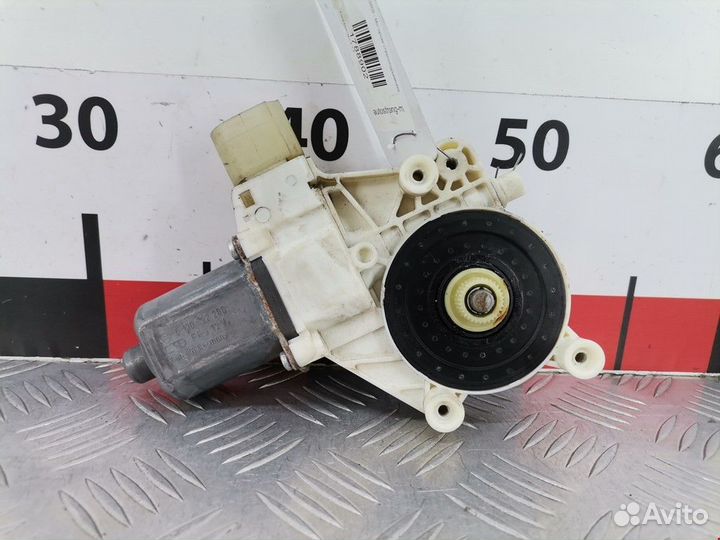 Моторчик стеклоподъемника Ford Mondeo 3 рест