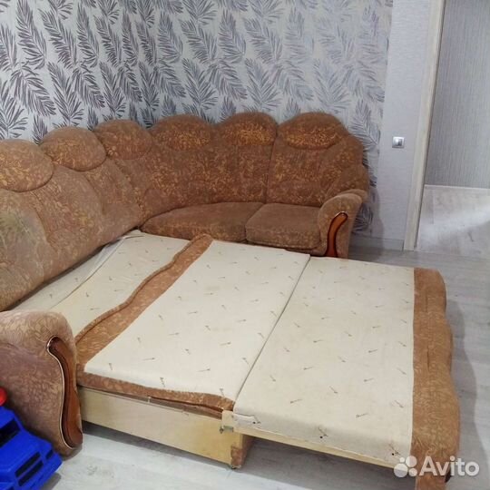 Угловой диван