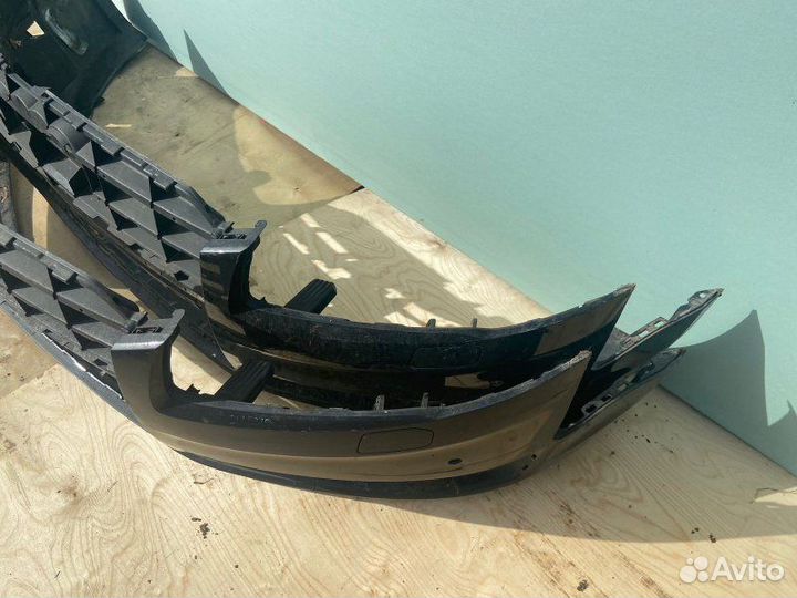 Бампер передний Audi A 8 D4