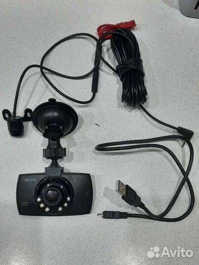 Регистратор с камерой заднего вида