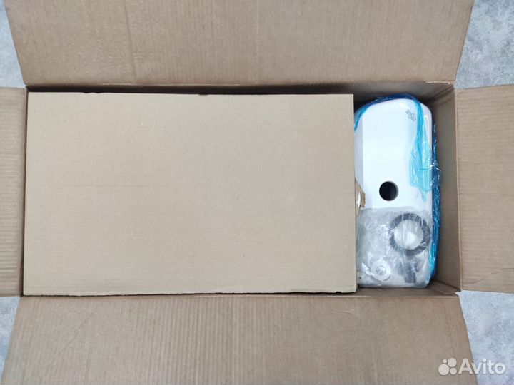 Унитаз от застройщика новый