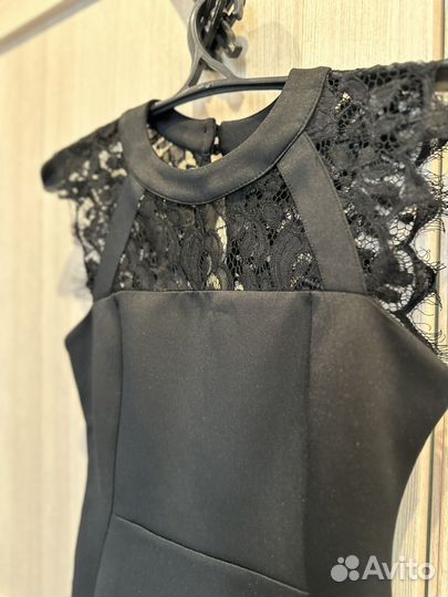 Платье-футляр с кружевом, размер 34
