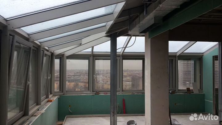 Безрамное остекление террасы