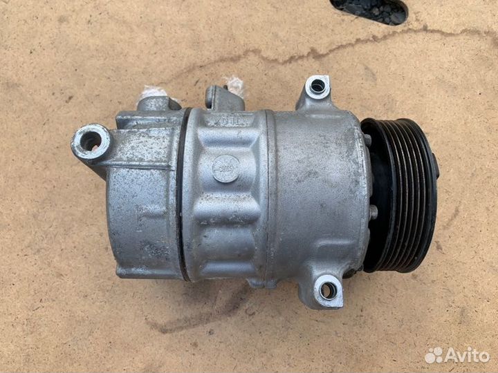 Компрессор кондиционера Volkswagen Passat B7 CPR