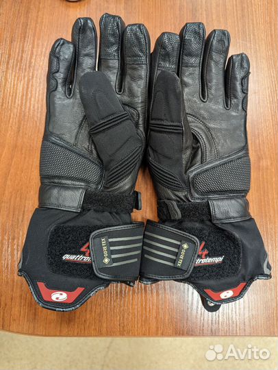 Мотоперчатки Held