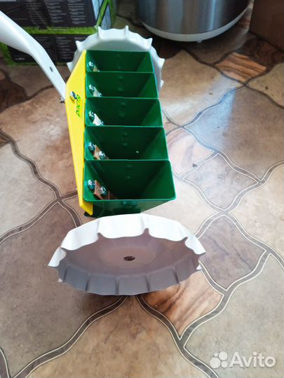 Сеялка овощная смк-5