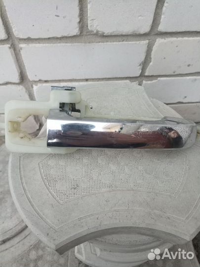 Ручка задней правой двери IX55