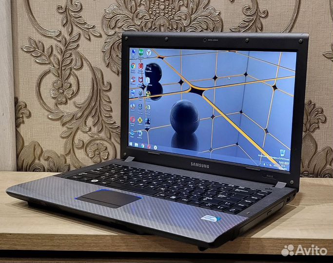 Samsung 14“ для работы