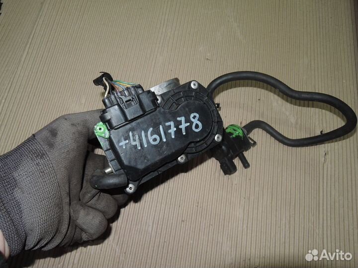 Дроссельная заслонка Тойота Камри V40 Rav4 2.0-2.4