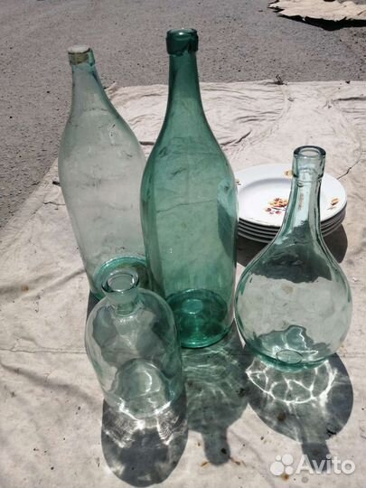 Бутылки стеклянные