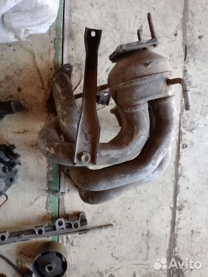 Впускной коллектор Toyota Corolla