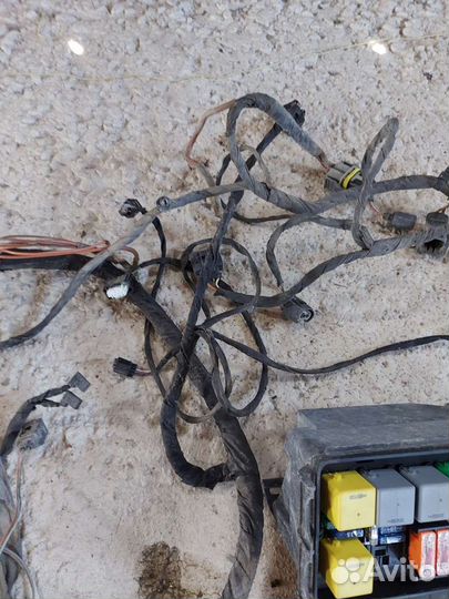 Проводка подкапотная на Mercedes ml164