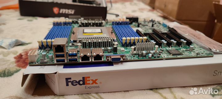 Материнская плата Supermicro H13SSL-N