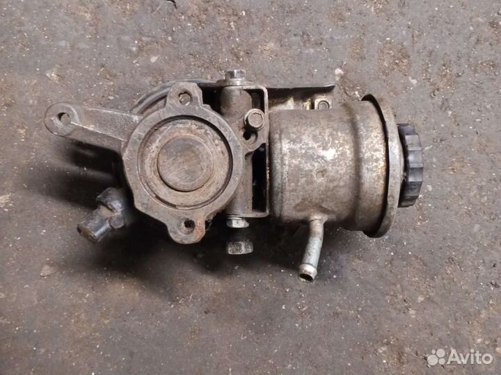 Насос Гур Королла 1989-1997