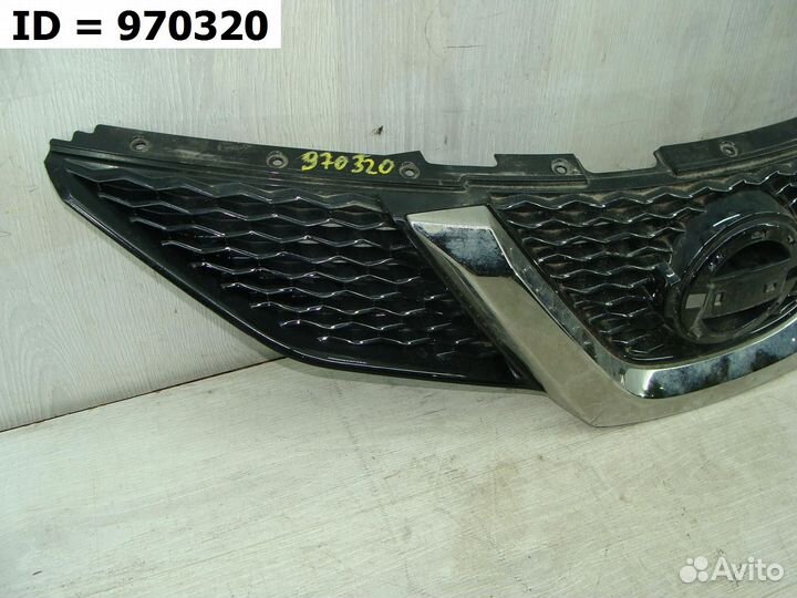 Решетка радиатора Nissan Qashqai