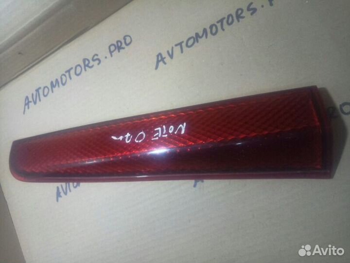 Катафот отражатель левый Nissan Note E11