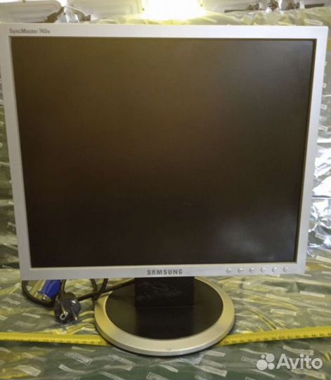 Монитор Samsung syncmaster 740n