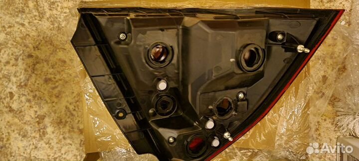 Фонарь правый chevrolet aveo t250