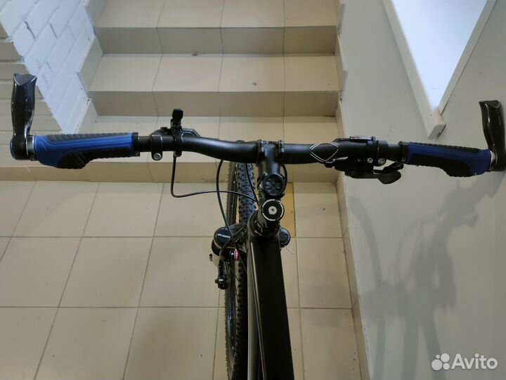 Гибридный велосипед Merida Crossway 500 (L) (2017)