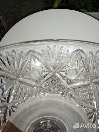 Хрустальная ваза для фруктов
