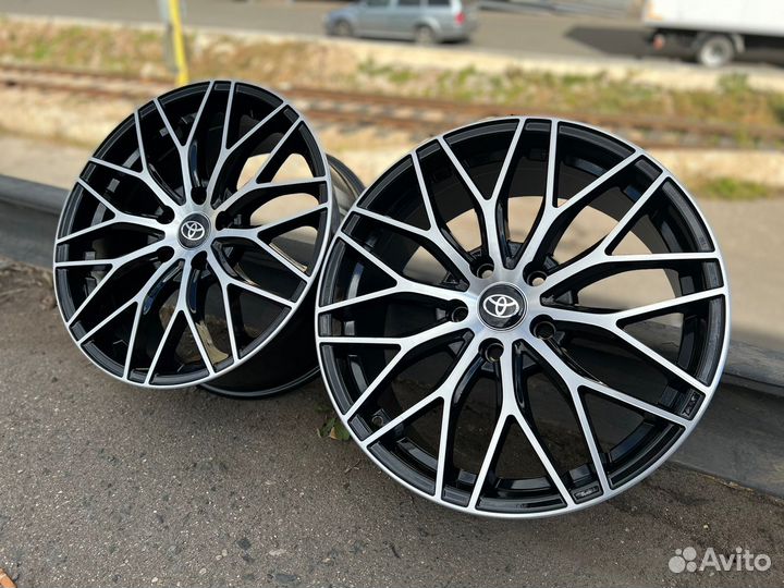 Диски новые литые на Toyota R18 5*114.3 ет45