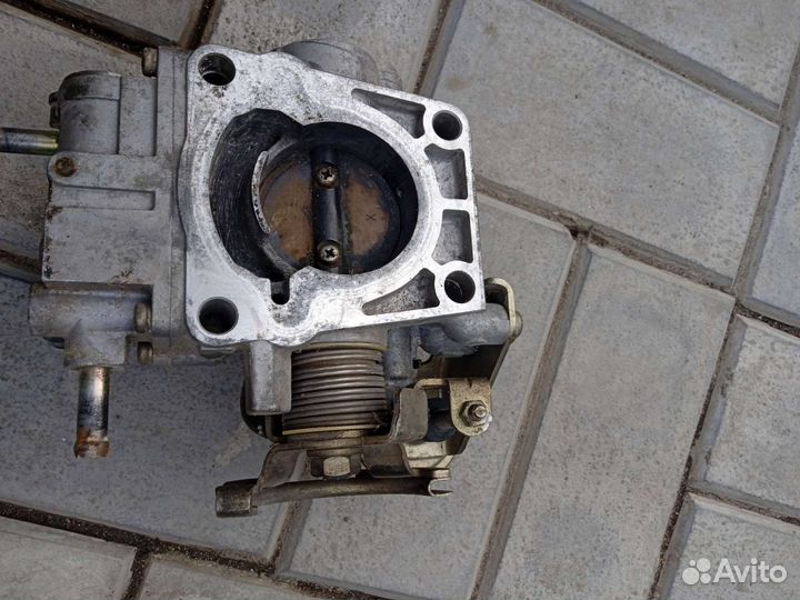 Впускной коллектор ниссан