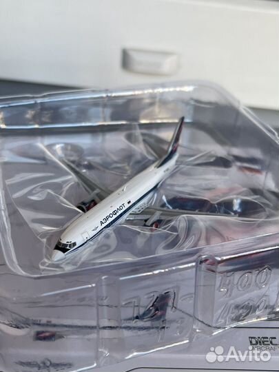 Модель самолета Boeing 737-400 Аэрофлот 1:400