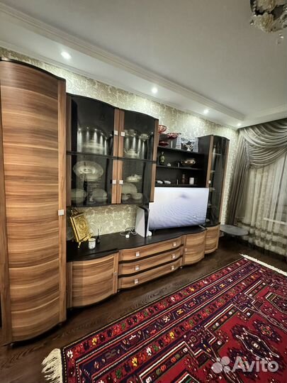 Мебель в зал стенка бу