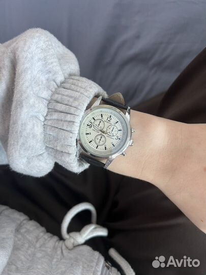 Часы наручные