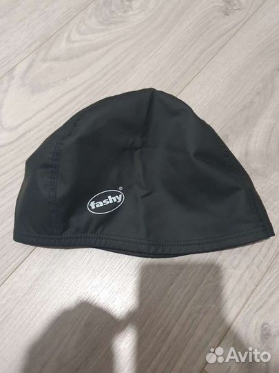 Шапочка для плавания fashy новая