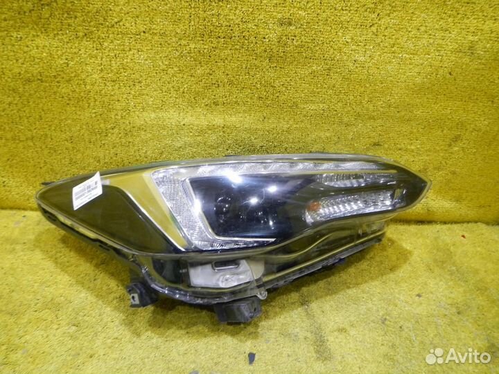 Фара правая Subaru XV