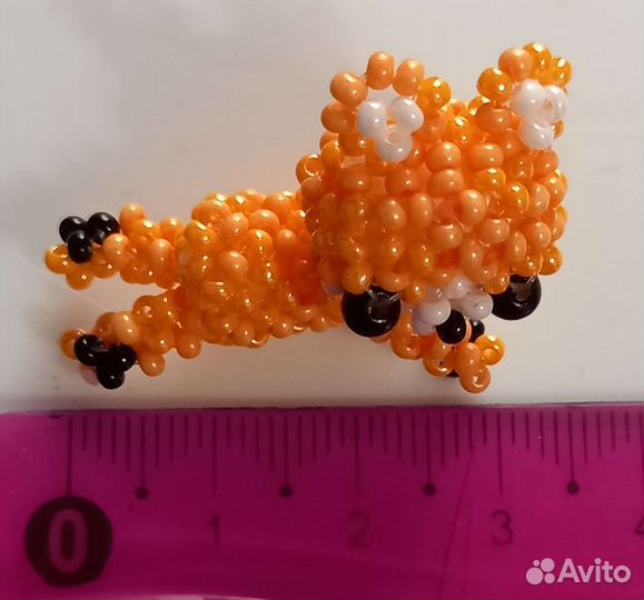 Амигуруми из бисера лежачий корги