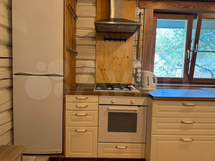 Дом 114 м² на участке 9 сот.