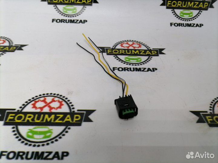 Разъём на кнопку открывания багажника задний Ford