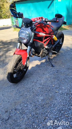 Ducati Monster 797