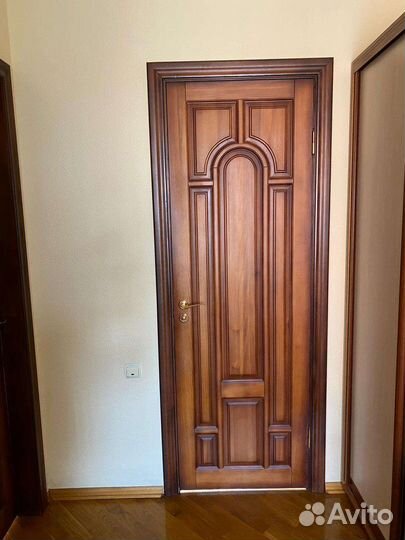 Двери межкомнатные из массива бу с коробкой