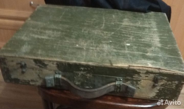 Старинный деревянный чемодан / ящик инструментов