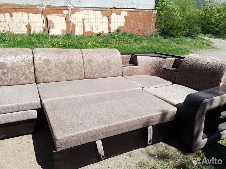 Угловой диван бу