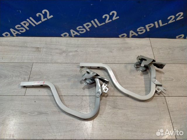 Петля крышки багажника Toyota Cresta GX100 1GFE