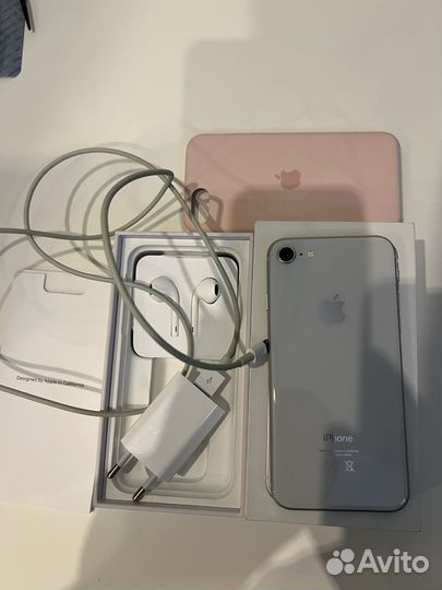 iPhone 8