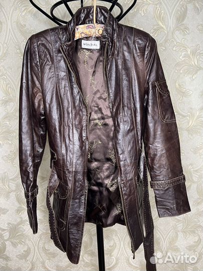 Кожаный плащ