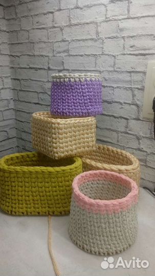 Вязаные корзинки