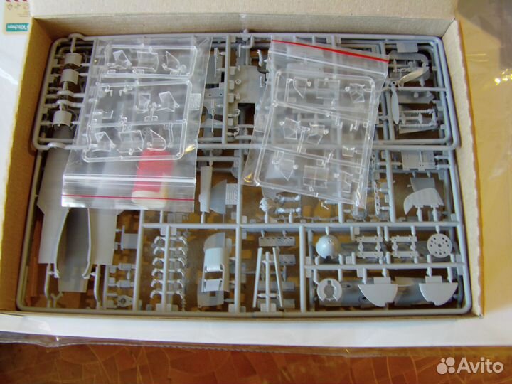 Модель сборная Мессершмитт Bf-109 F2 Звезда 1/48