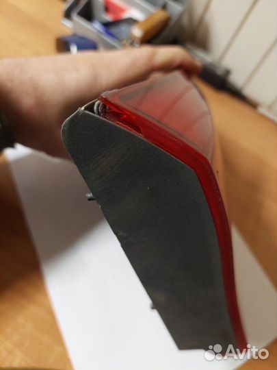 Фонарь внутренний задний левый Kia Rio 3 1.4 G4FA