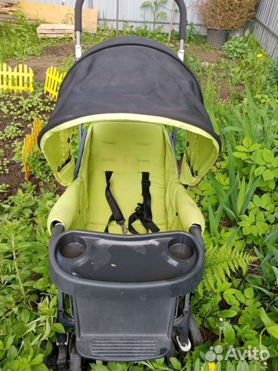 Коляска для погодок с креплением автолюльки