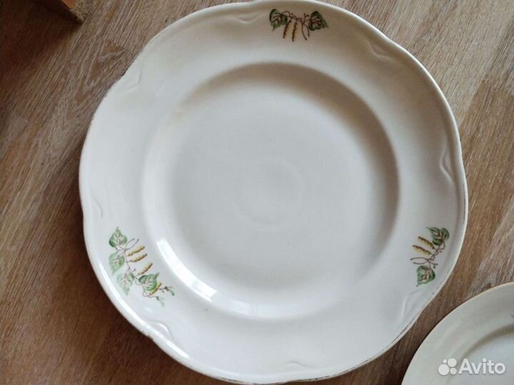 Блюда и салатники