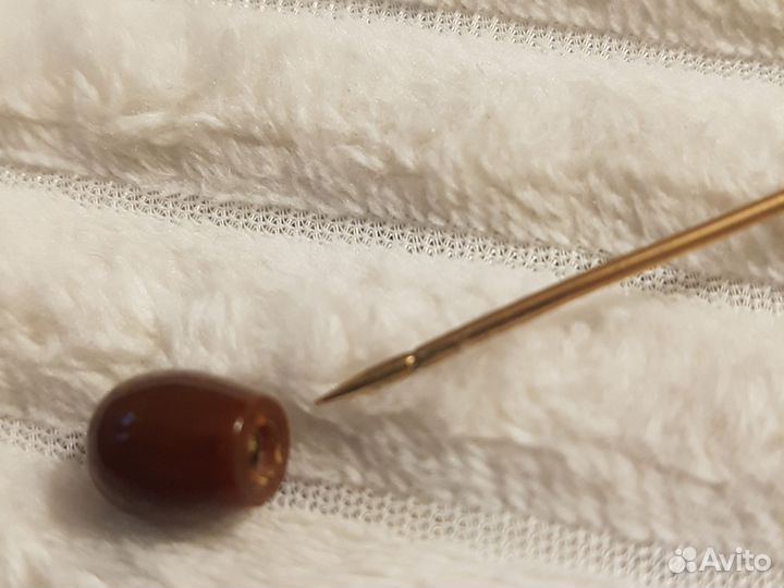 Брошь янтарь СССР